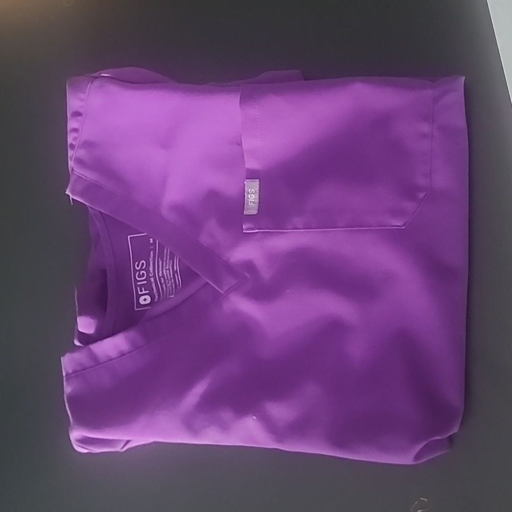 Figs Catarina top in Magic Purple